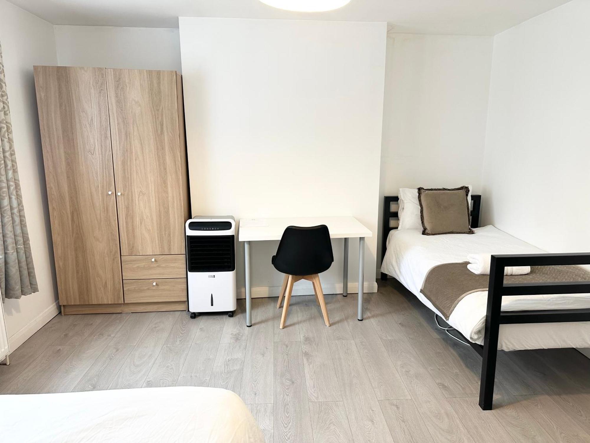 Westferry Hotel London Ngoại thất bức ảnh