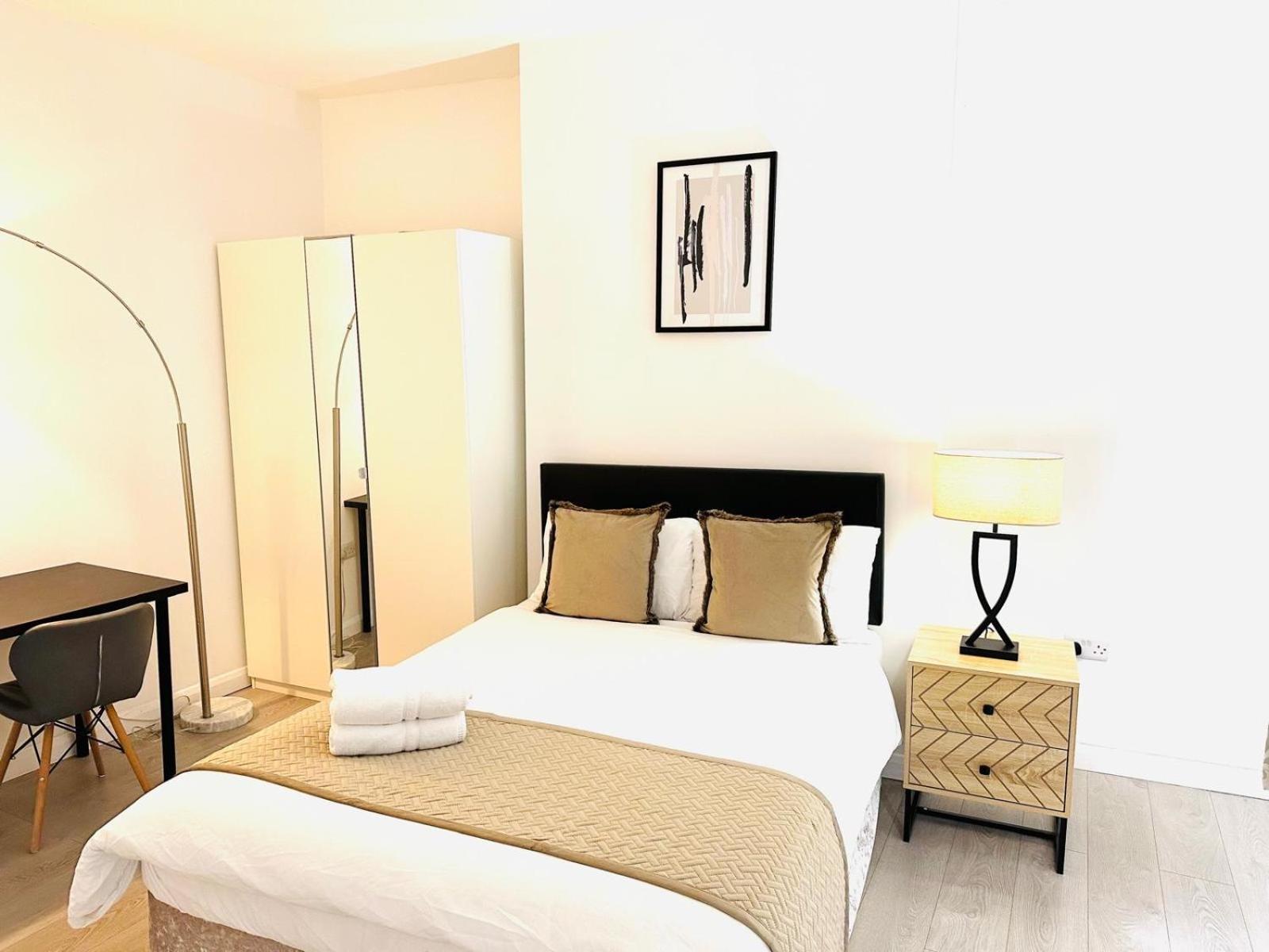 Westferry Hotel London Ngoại thất bức ảnh