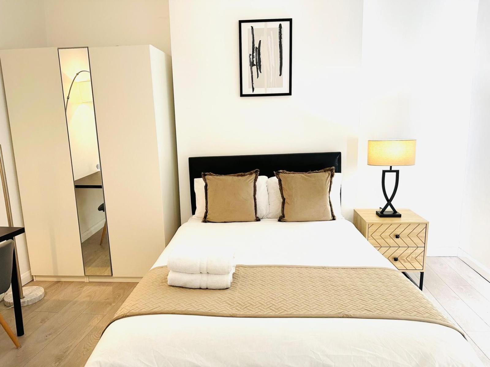 Westferry Hotel London Ngoại thất bức ảnh