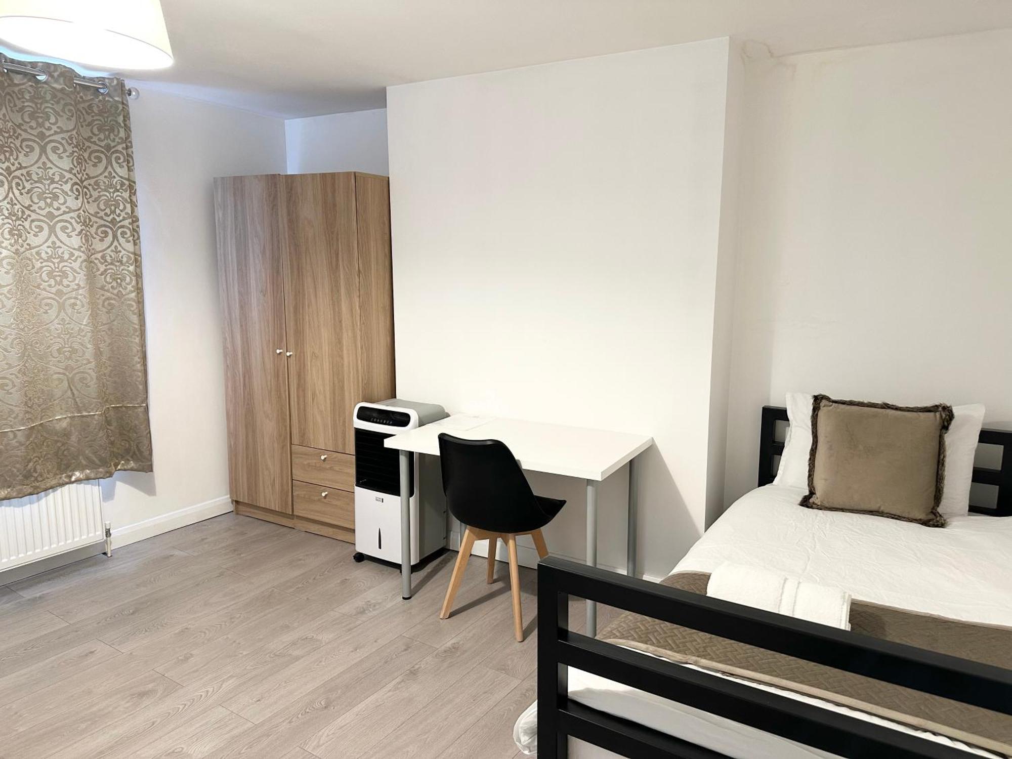 Westferry Hotel London Ngoại thất bức ảnh